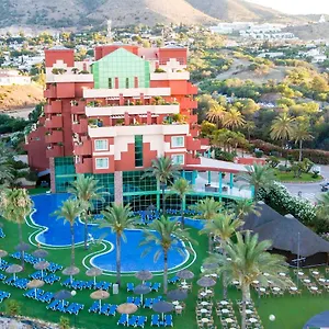 4* Отель Holiday World Riwo Hotel.